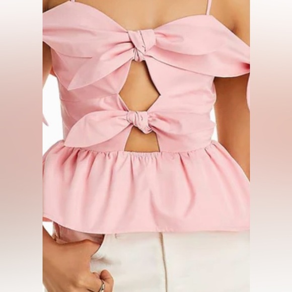 Express casual going out top - Picture 3 of 3